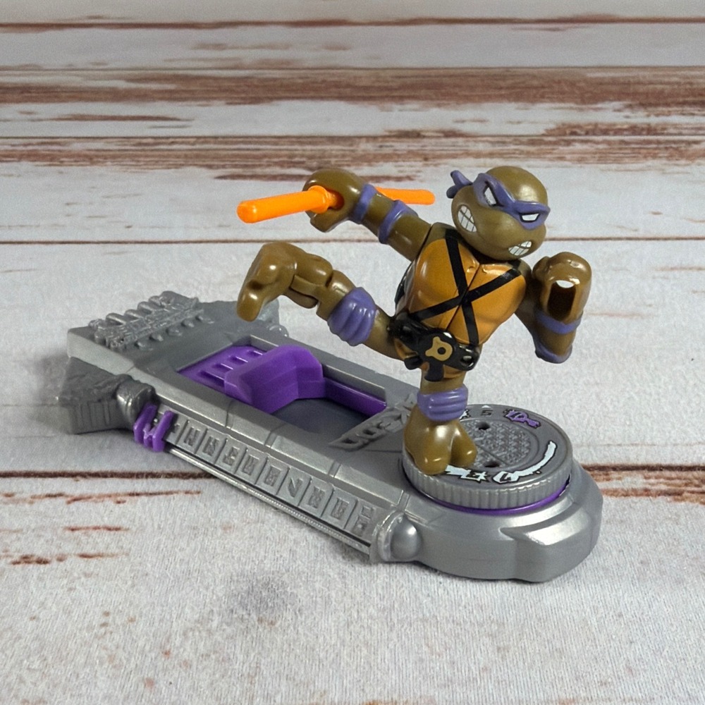 Legends of Akedo TMNT Donatello Mini Battling Warrior Figure